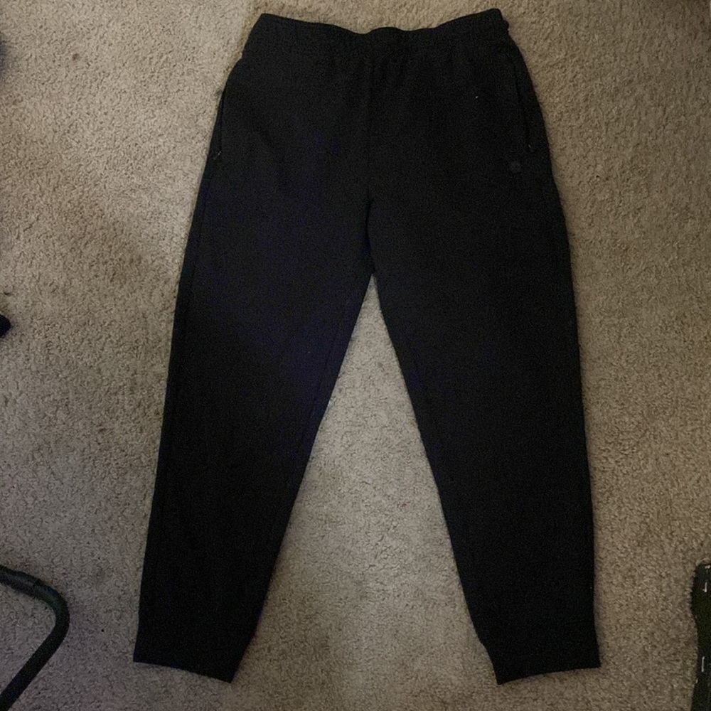 Black superdry joggers make offers